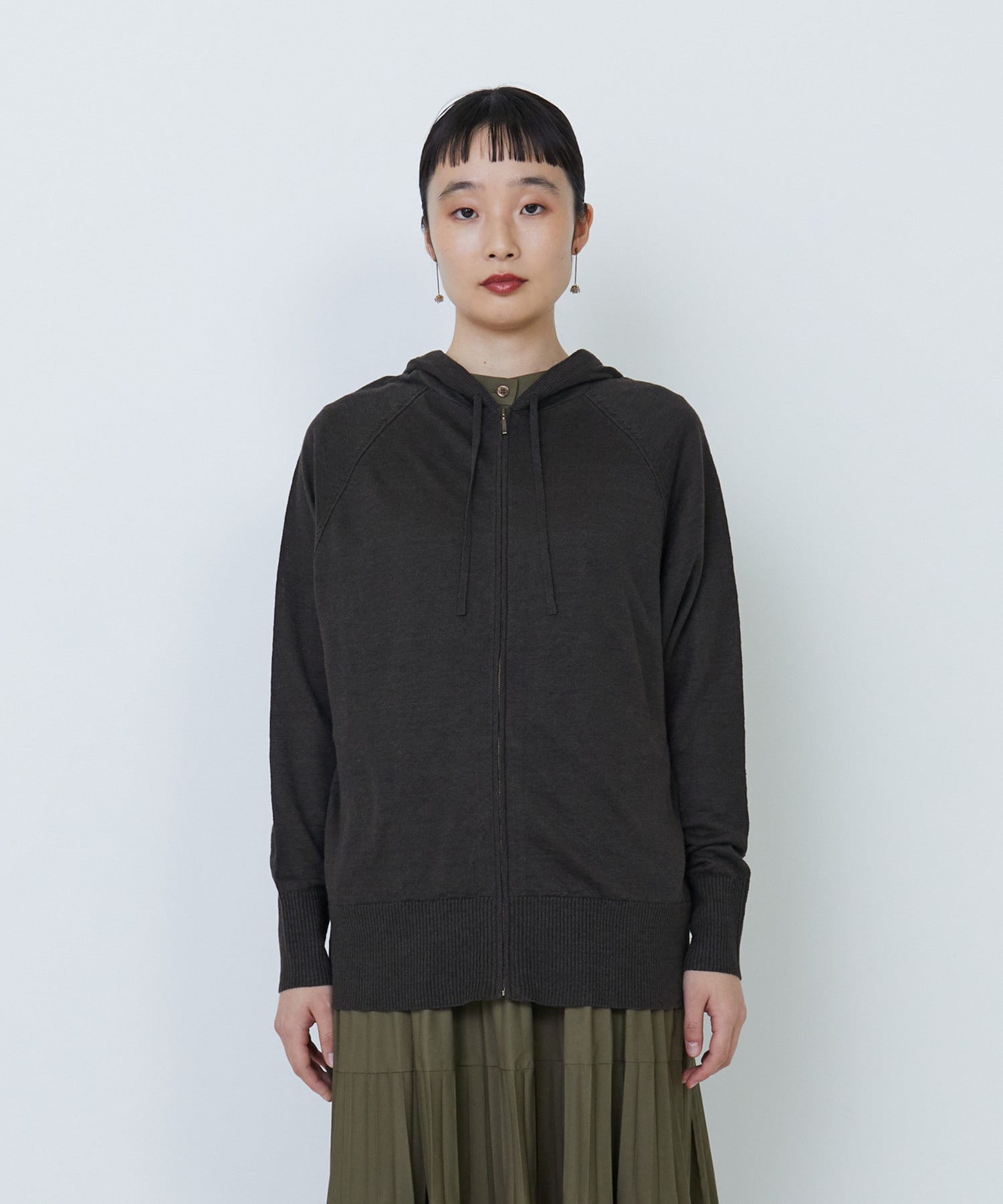 リネン天竺ニットパーカー｜BIGI online store - ビギ オンラインストア