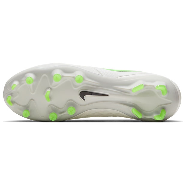 ティエンポ レジェンド 8 PRO FG プラチナティント×レイジグリーン