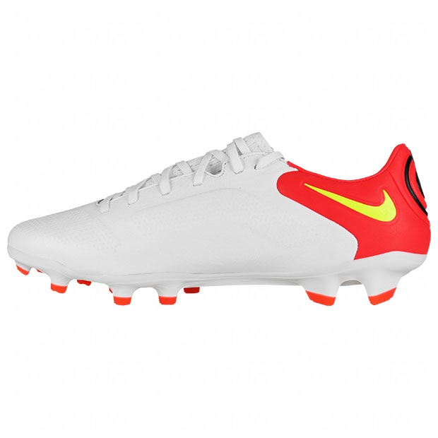 ティエンポ レジェンド 9 PRO FG ホワイト×ボルト | ゲキサカFCストア