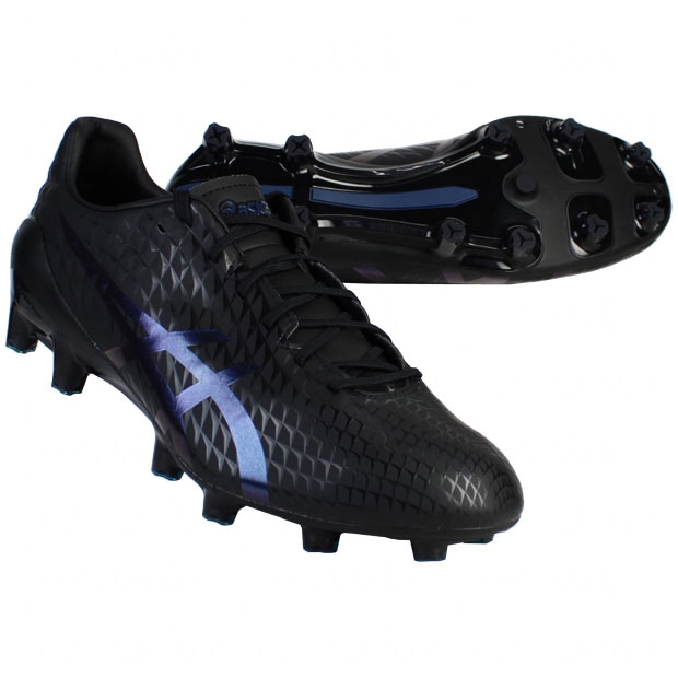 メナス 4 ブラック×ブラック | ゲキサカFCストア