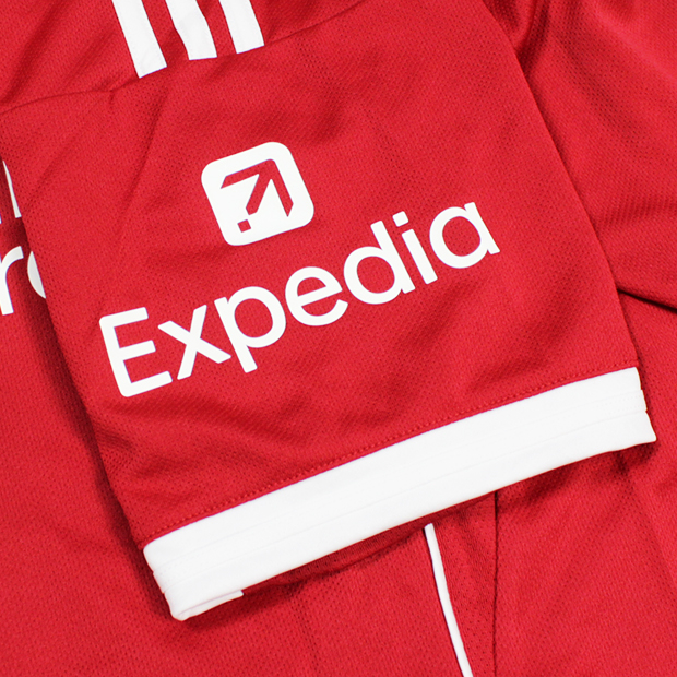 リバプール 25-26 ホーム 半袖レプリカユニフォーム 22.ヒューゴ