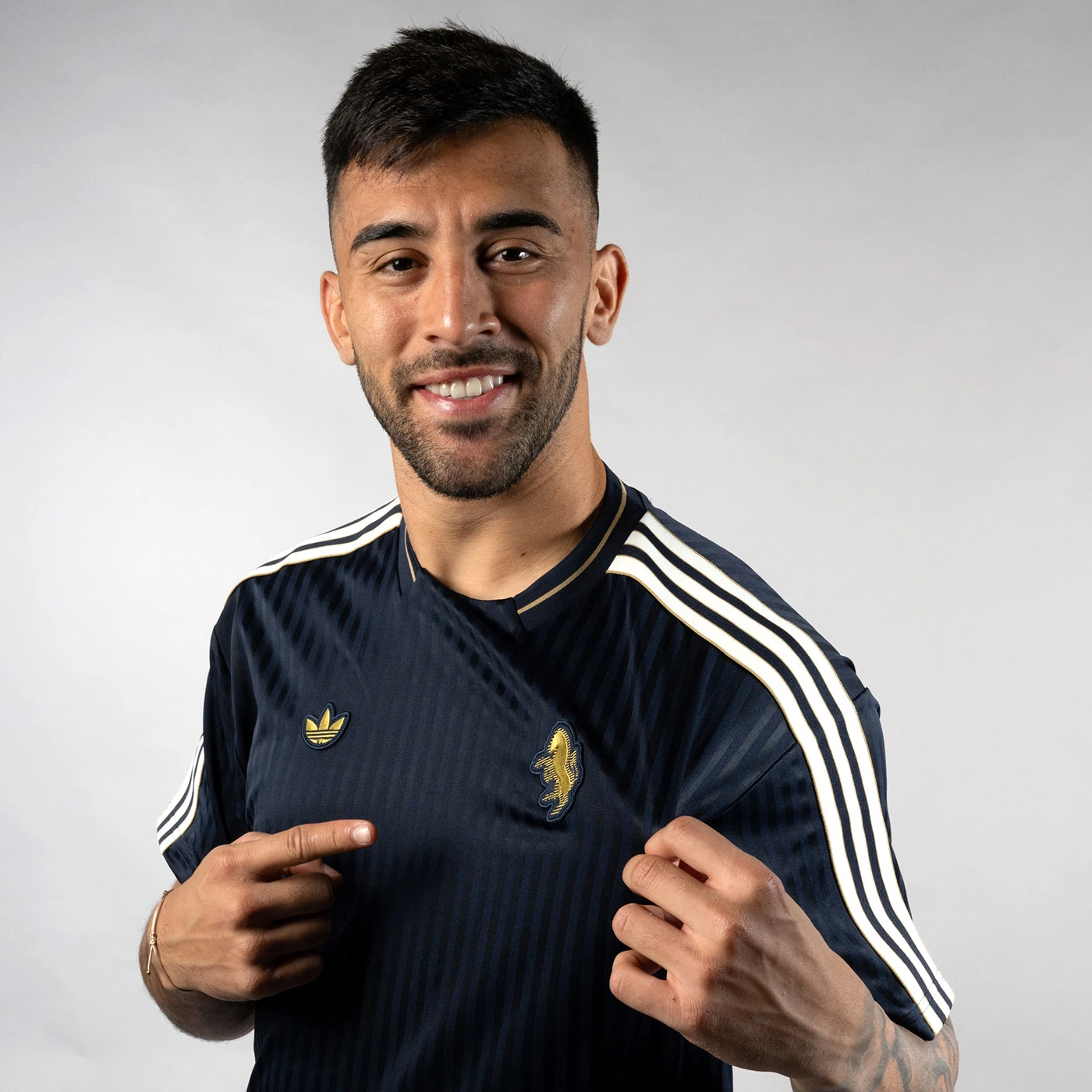 JUVENTUS TERRACE ICONS JERSEY