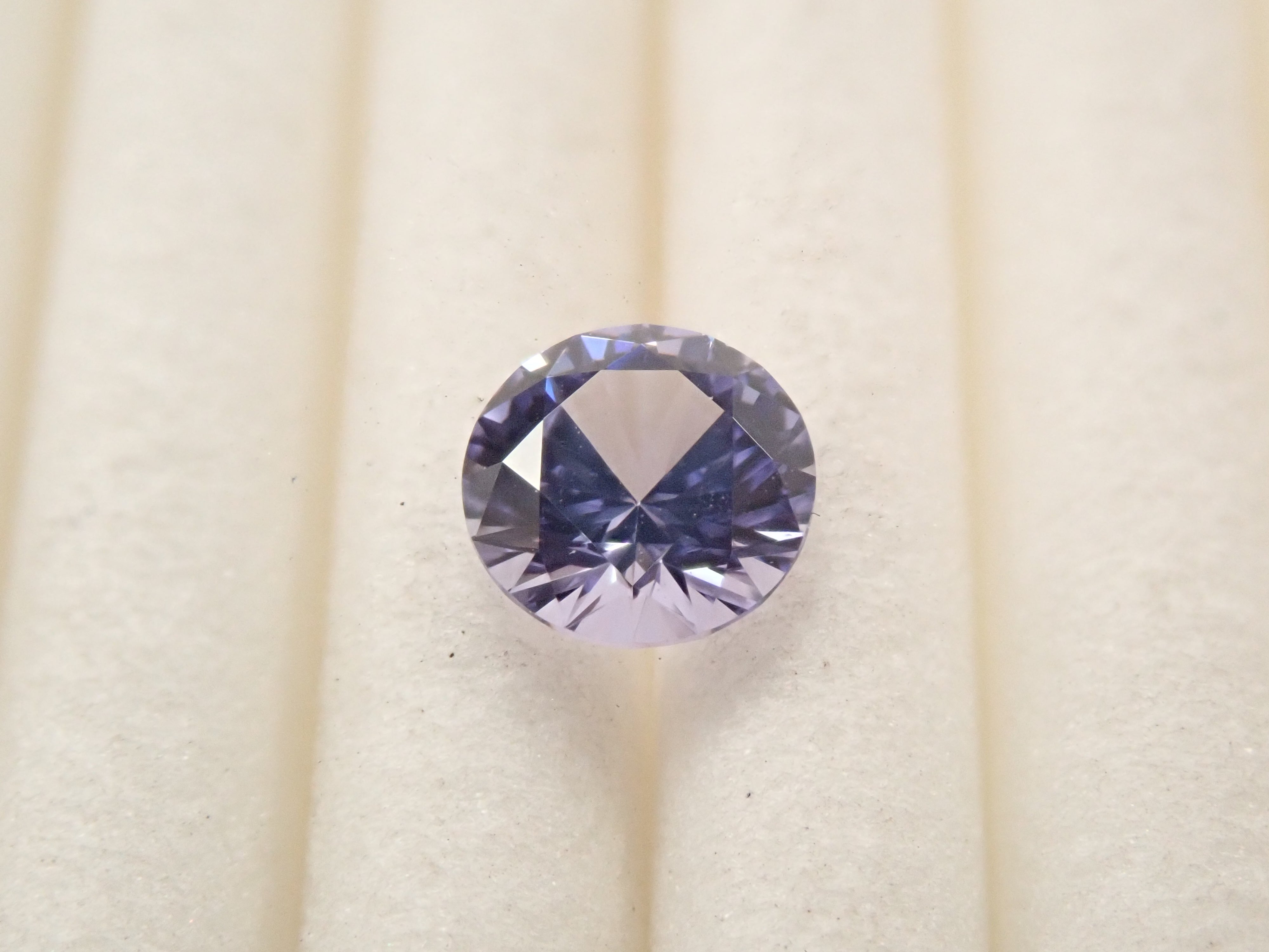 パープルサファイア 0.393ctルース