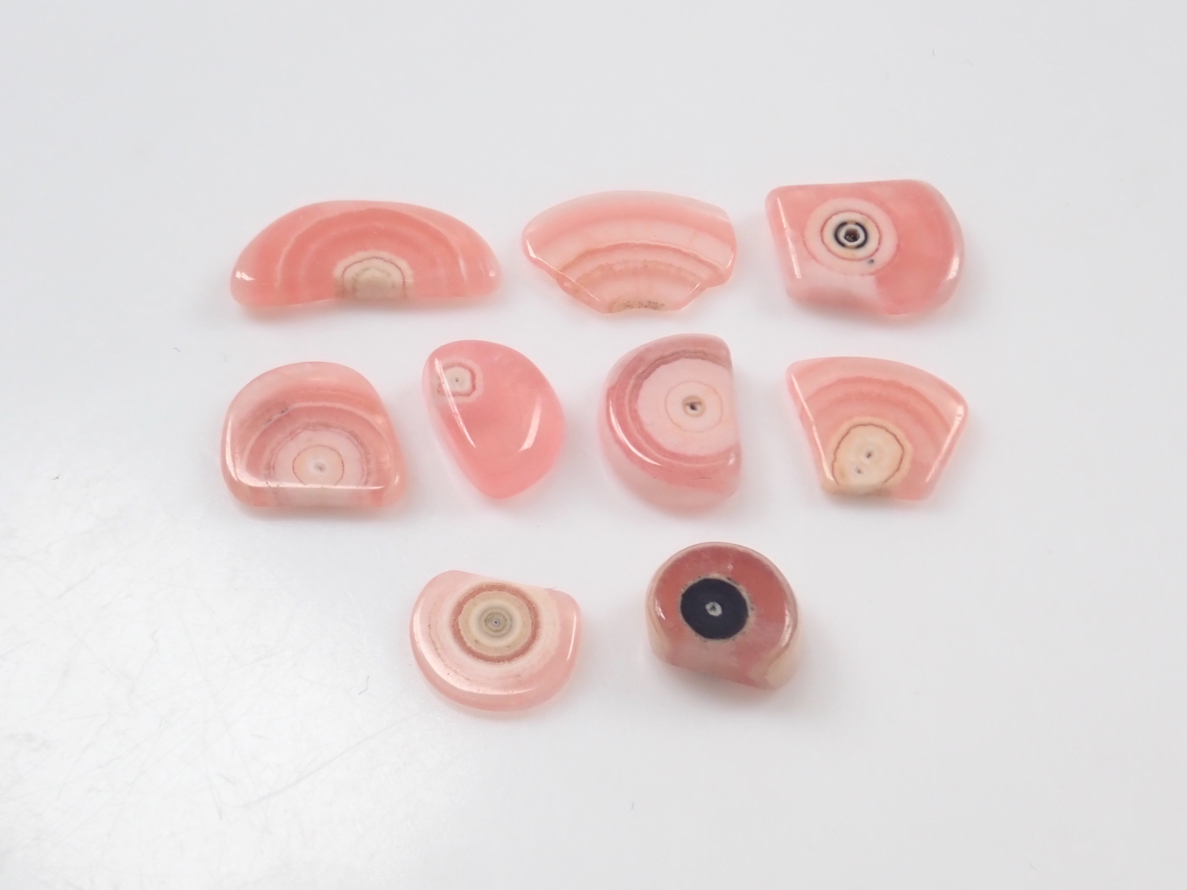 アルゼンチン産インカローズ（ロードクロサイト,平均1.2ct）