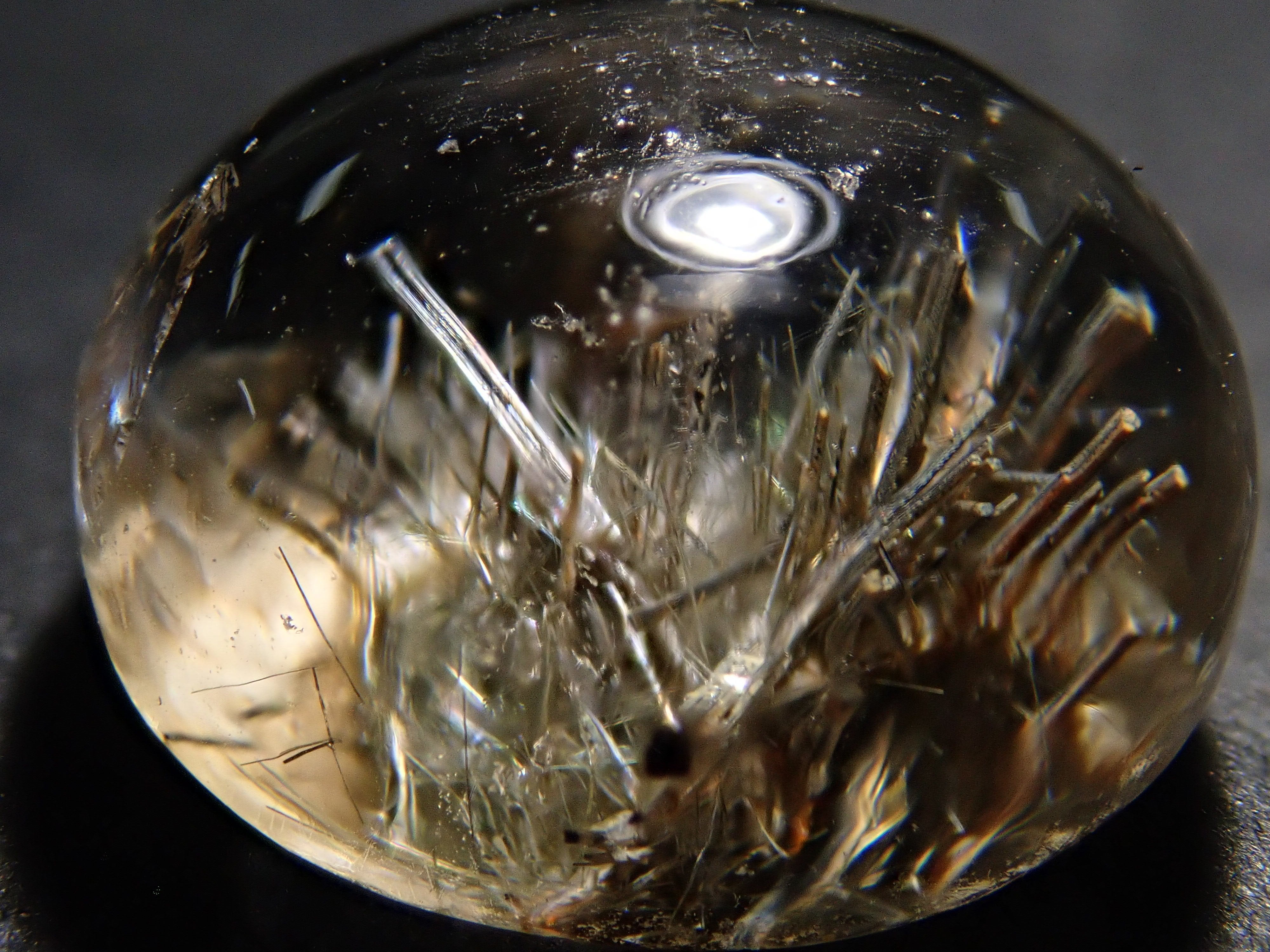 スティブナイトインクォーツ 7.885ctルース