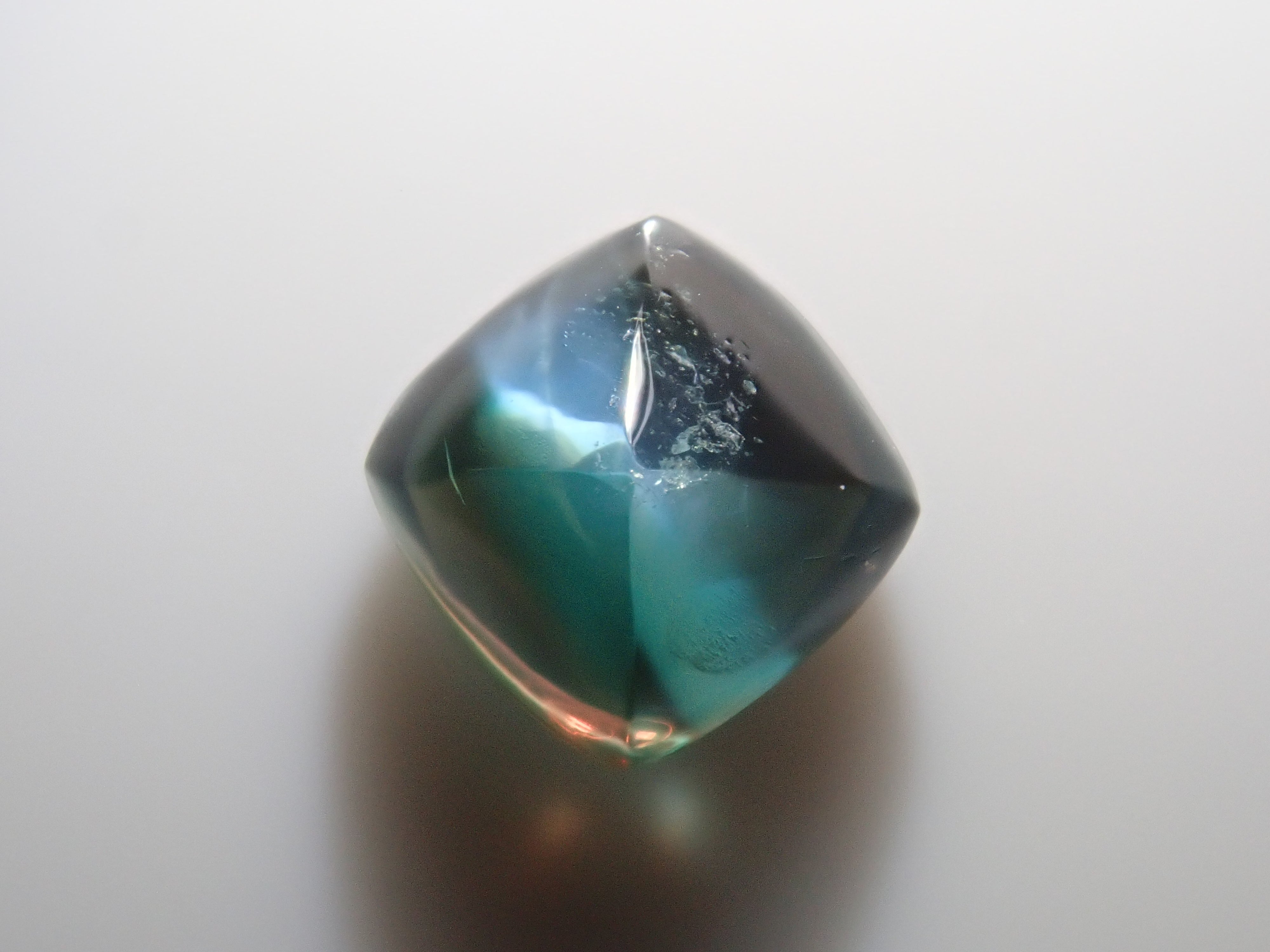 Brazilian Alexandrite 0.519ct loose stone (sugarloaf cut)