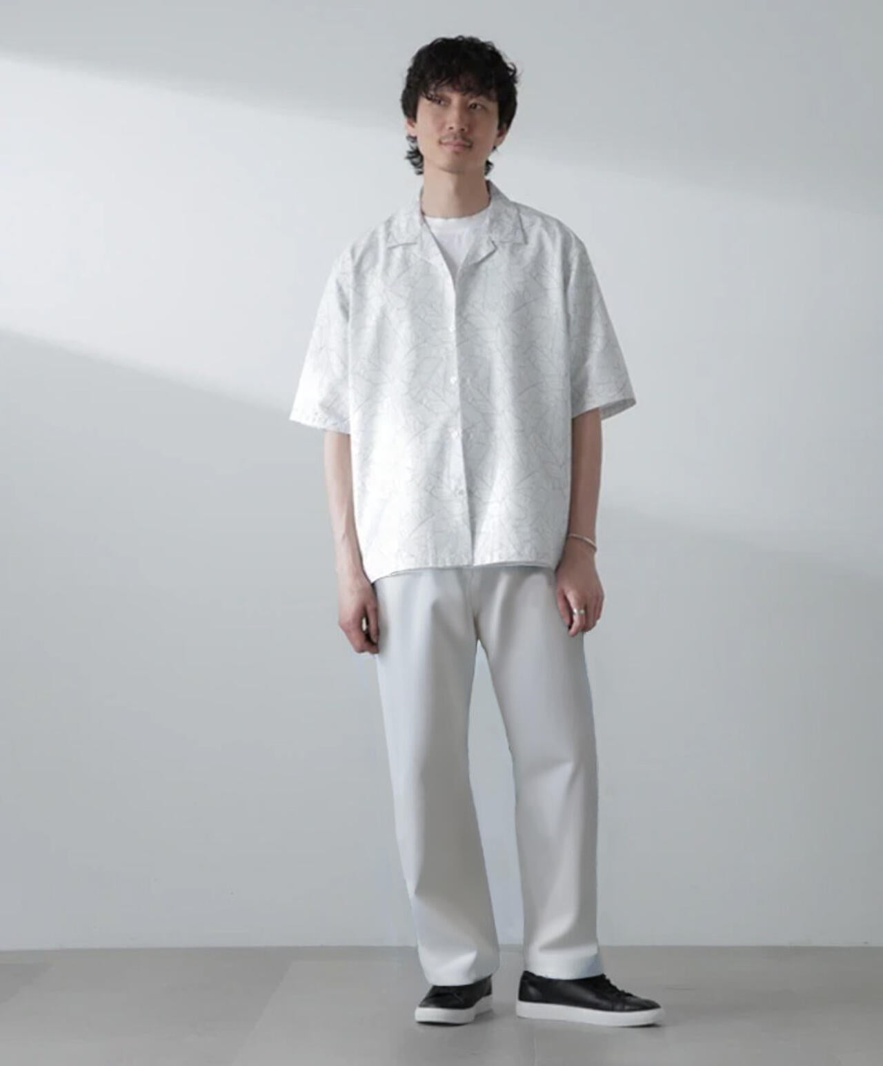 ポリサッカー 総柄プリント シャツ 半袖