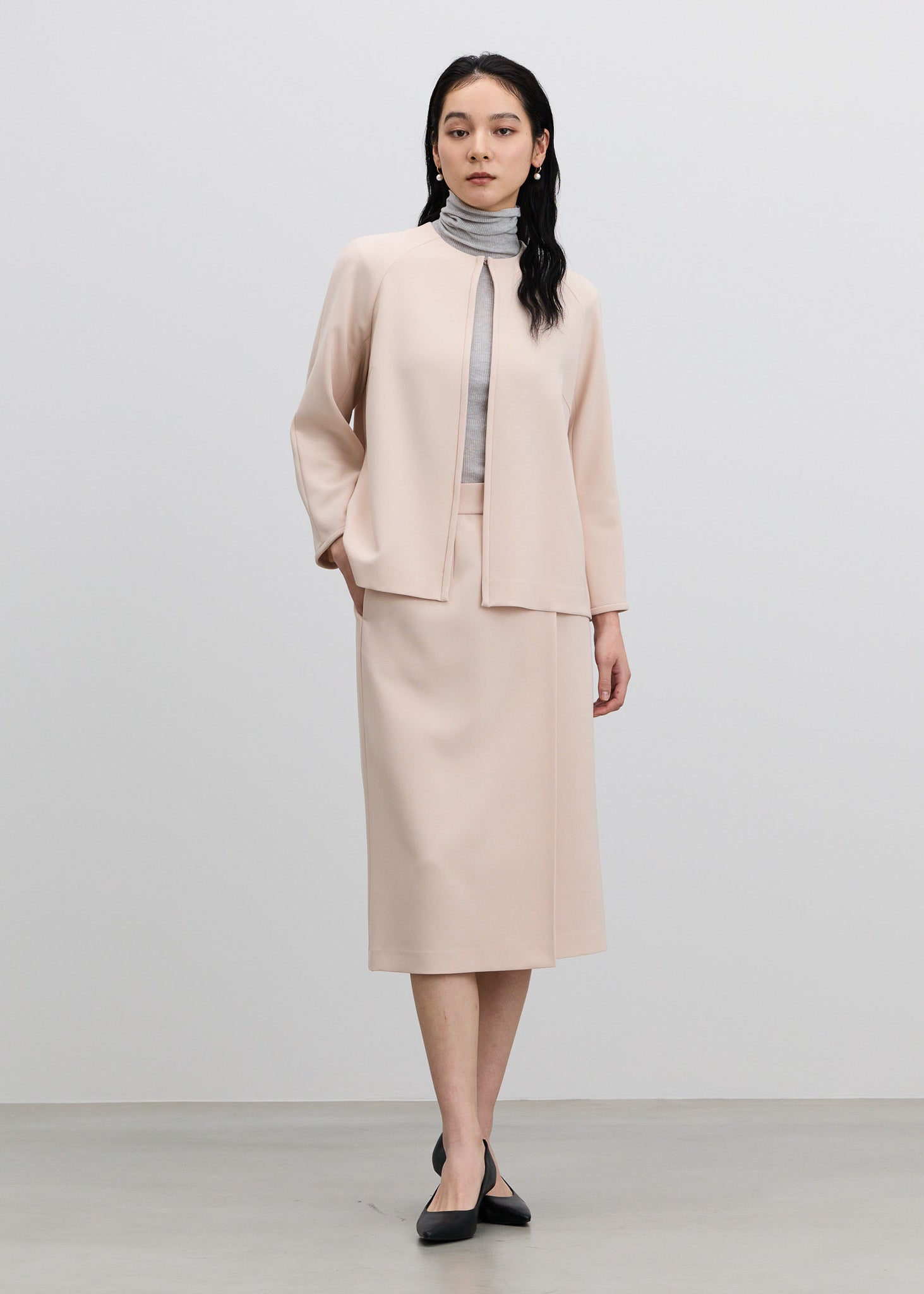 タイトスカート - SOÉJU online store｜上質な大人の女性のためのスカート