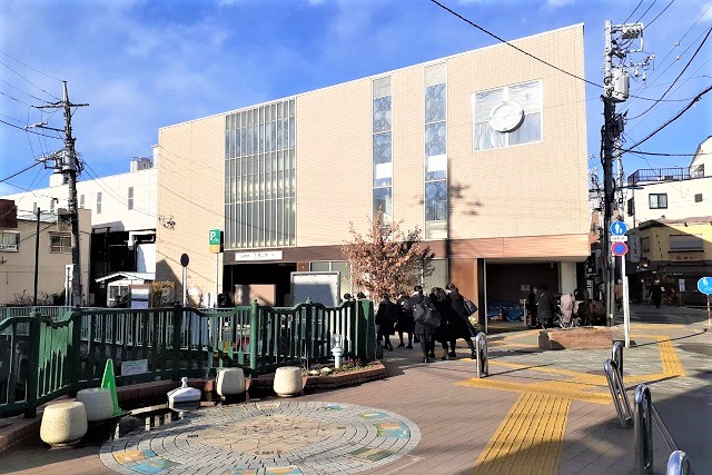 久我山駅(京王井の頭線)で駅徒歩10分以内の高級不動産の土地を探す