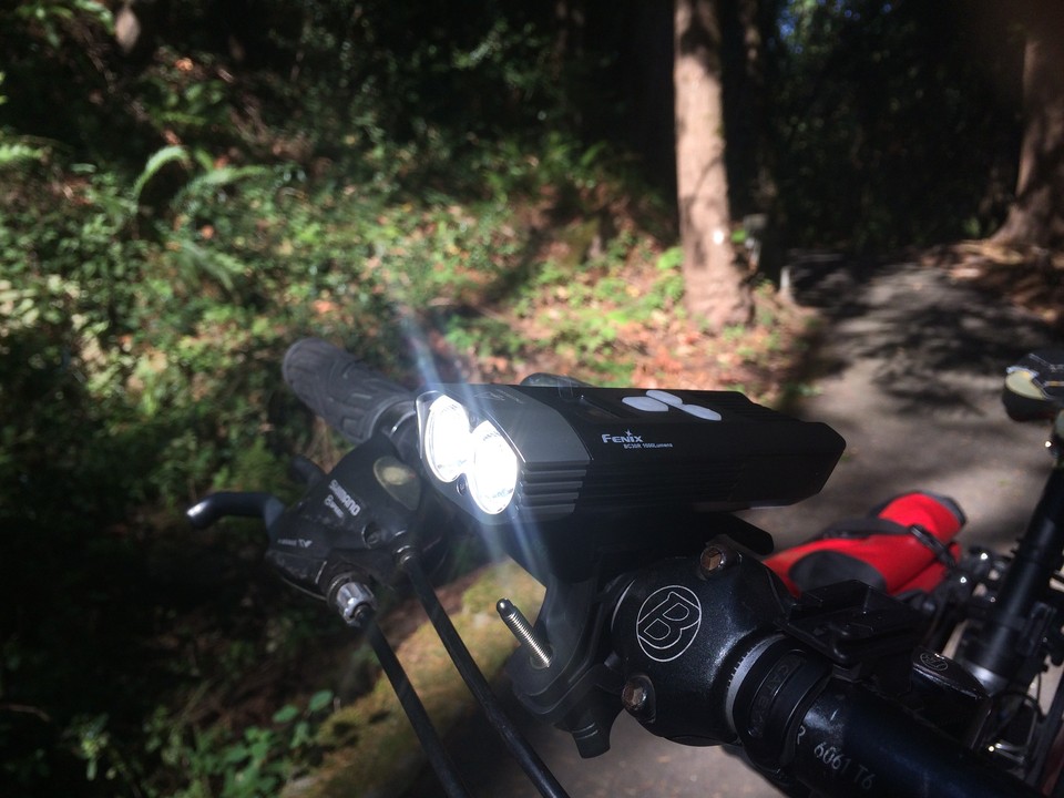 Fenix BC30R Review - The Bike Light Database