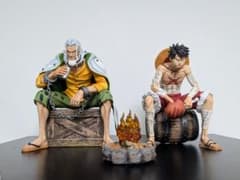 BTスタジオ ワンピース ルフィ＆レイリー ガレージキット - メルカリ