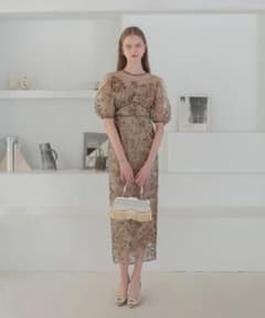 フラワーディテールパフスリーブIラインワンピースドレス結婚式二次会