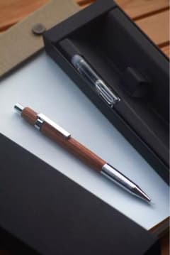 m97158152334_1.jpg?1735988198