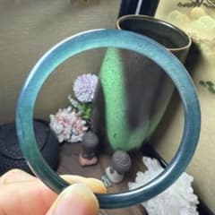 本翡翠、氷藍水、幽藍花柄バングル 〜56 - メルカリ