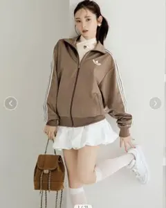 2026年最新】adidas snidel トラックジャケットの人気アイテム - メルカリ