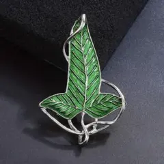 2026年最新】エルフの葉のブローチの人気アイテム - メルカリ
