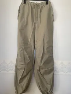 2026年最新】shishikui パラシュートパンツの人気アイテム - メルカリ