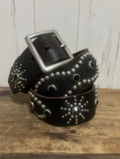 2026年最新】htc スタッズベルト ピーナッツの人気アイテム - メルカリ