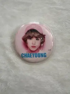 2026年最新】twice 缶バッジ チェヨンの人気アイテム - メルカリ