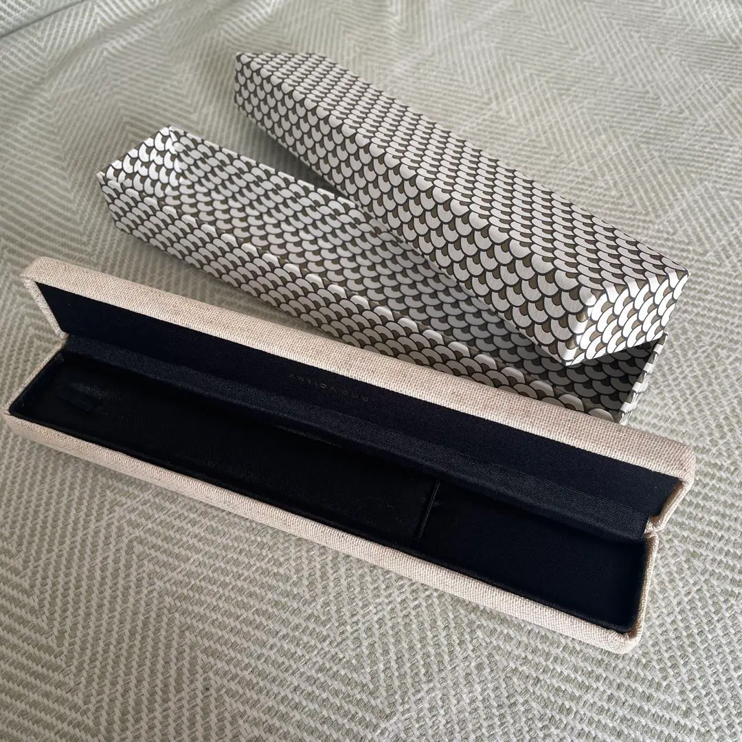 2026年最新】artida oud ケースの人気アイテム - メルカリ