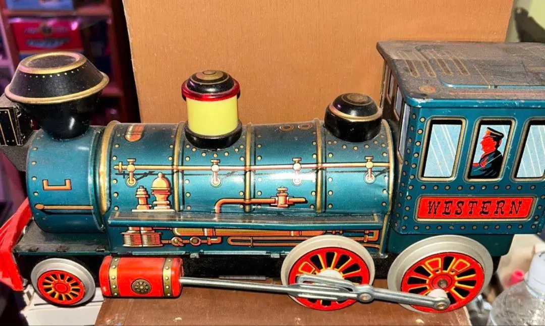 2026年最新】ブリキ製機関車の人気アイテム - メルカリ