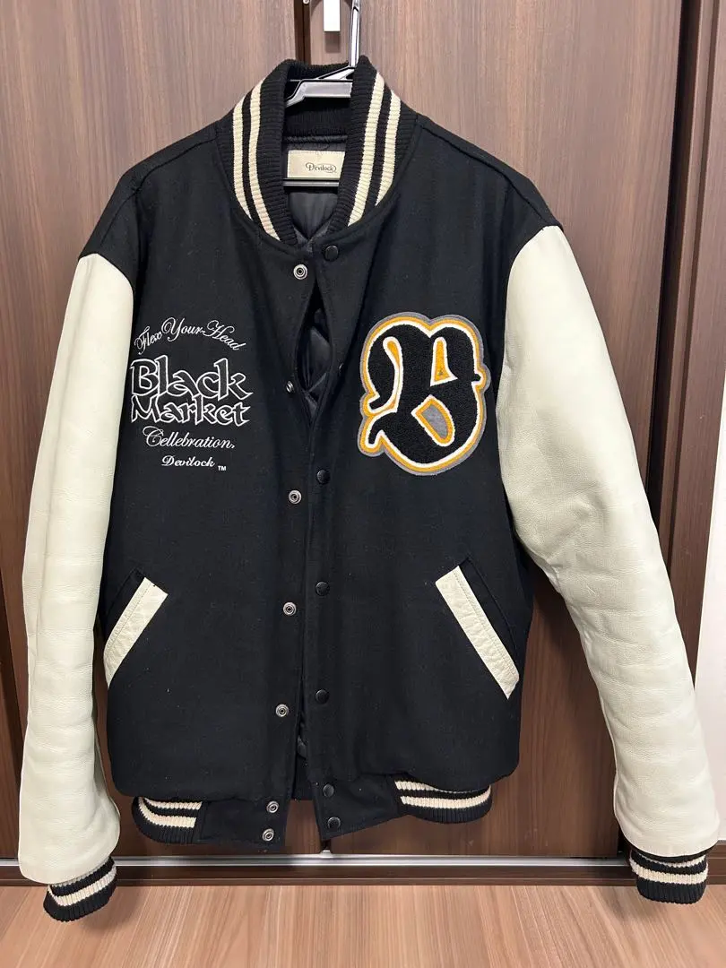 2026年最新】devilock スタジャンの人気アイテム - メルカリ