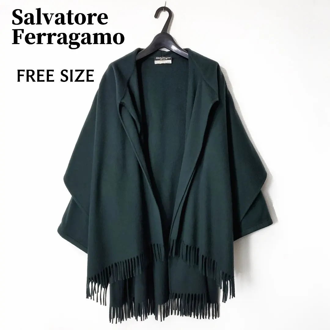 2026年最新】フェラガモ ポンチョの人気アイテム - メルカリ
