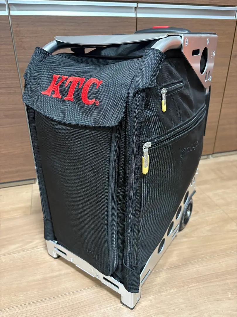 2026年最新】zuca キャリーの人気アイテム - メルカリ