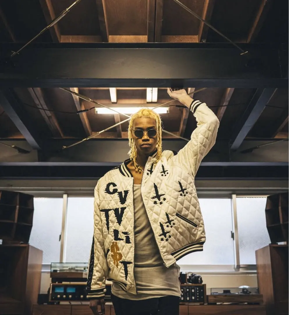 2026年最新】catalyst スタジャンの人気アイテム - メルカリ