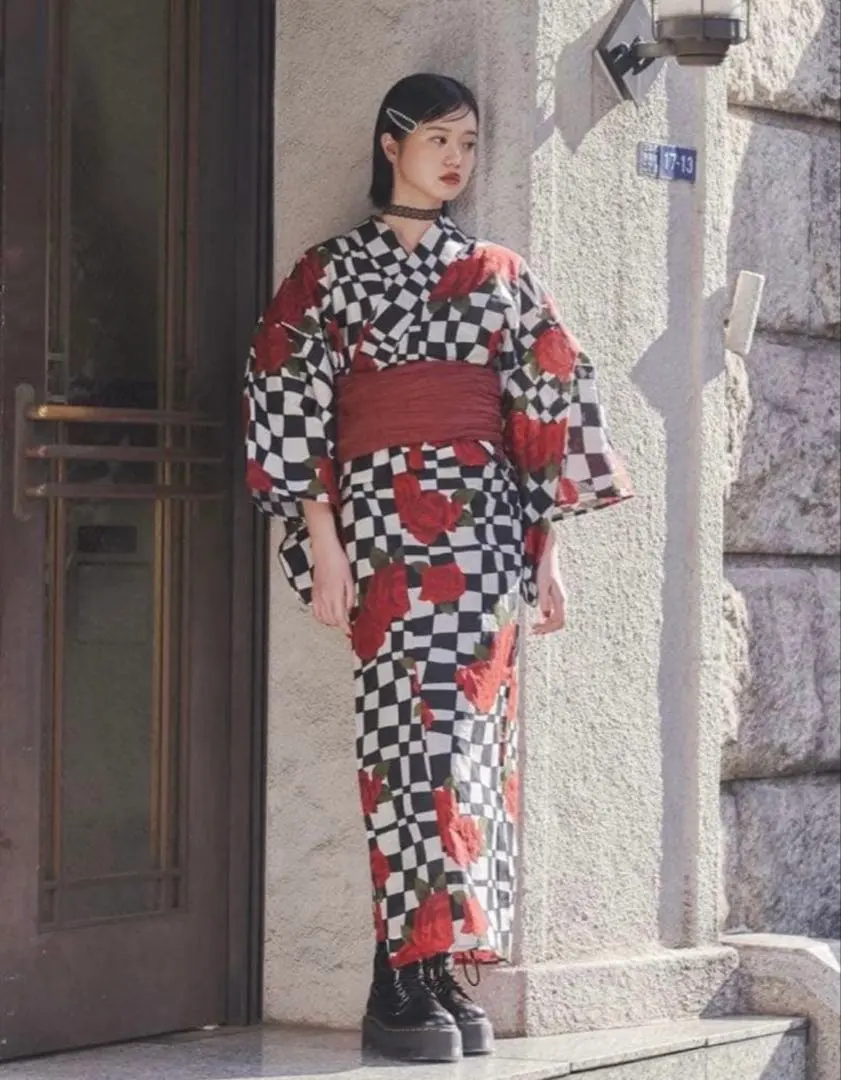 m23009232211_1.jpg?1767549165