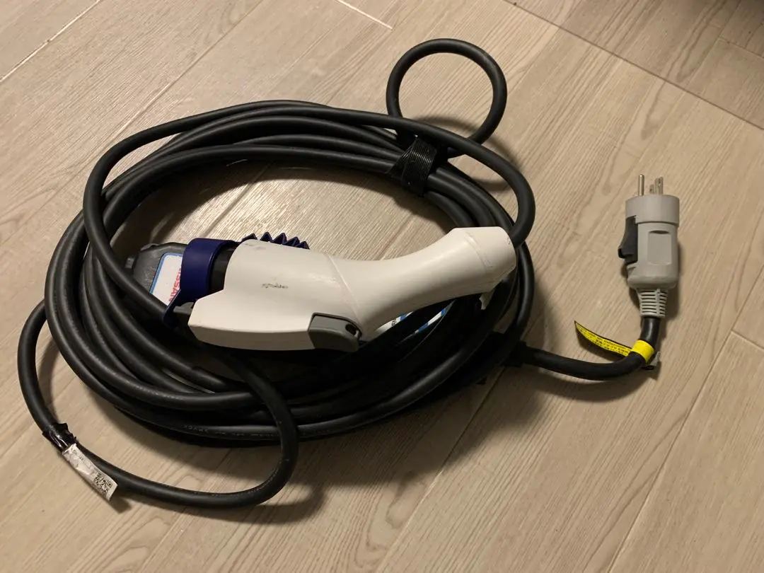 2026年最新】日産 充電ケーブル 200v 7.5mの人気アイテム - メルカリ
