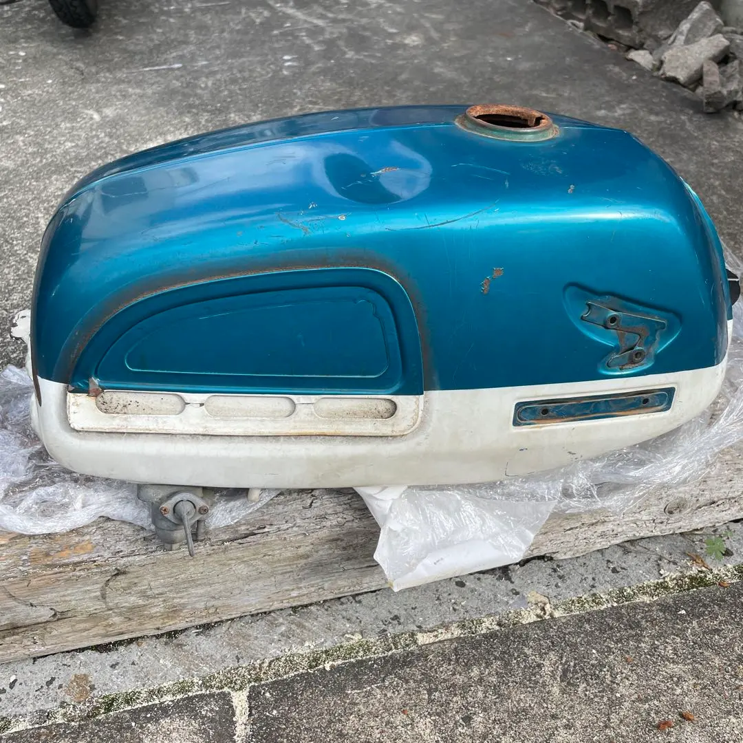 2026年最新】cb125 タンクの人気アイテム - メルカリ