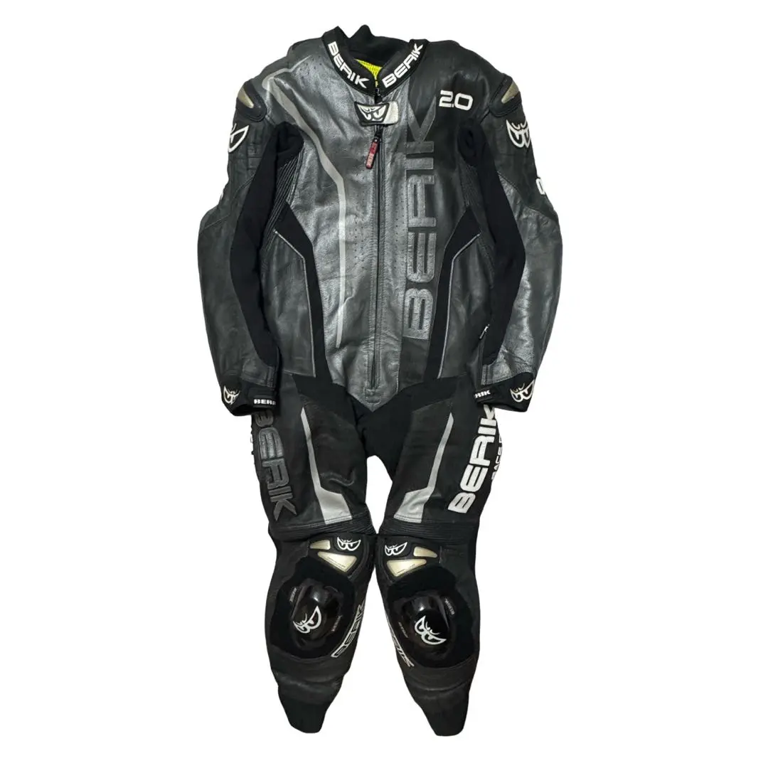 2026年最新】レーシングスーツ lwの人気アイテム - メルカリ