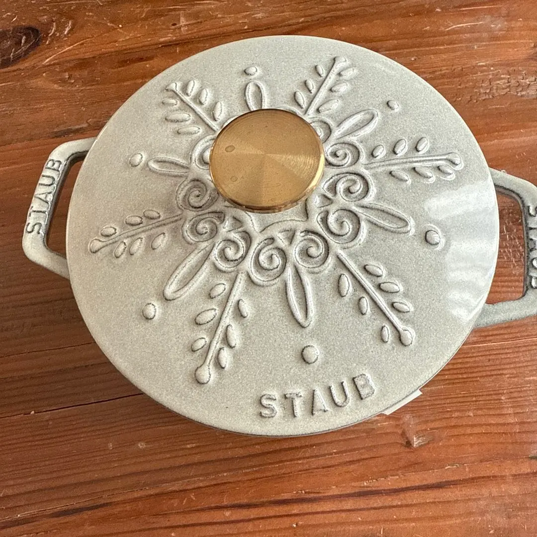 2026年最新】ストウブ スノーフレーク ワナベの人気アイテム - メルカリ