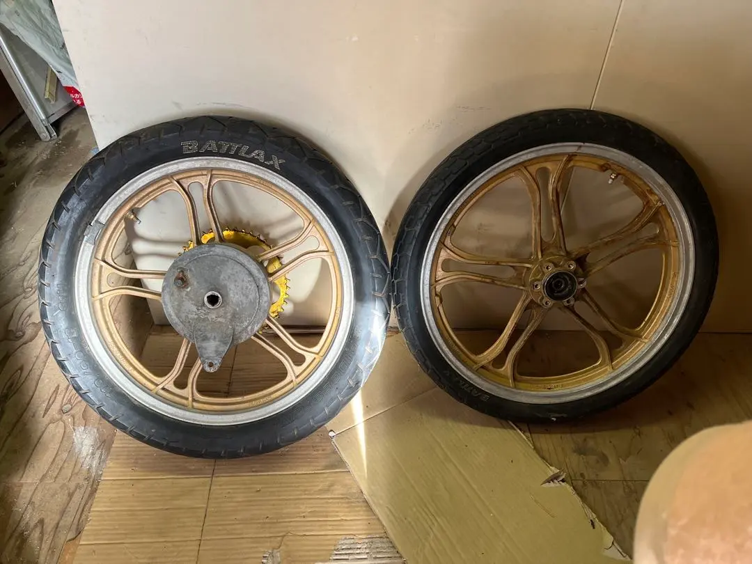 2026年最新】xj400 ホイールの人気アイテム - メルカリ