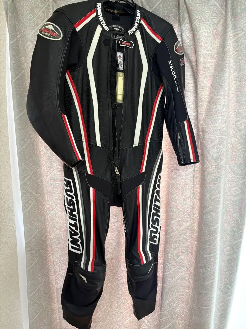 2026年最新】KUSHITANI レーシングスーツの人気アイテム - メルカリ