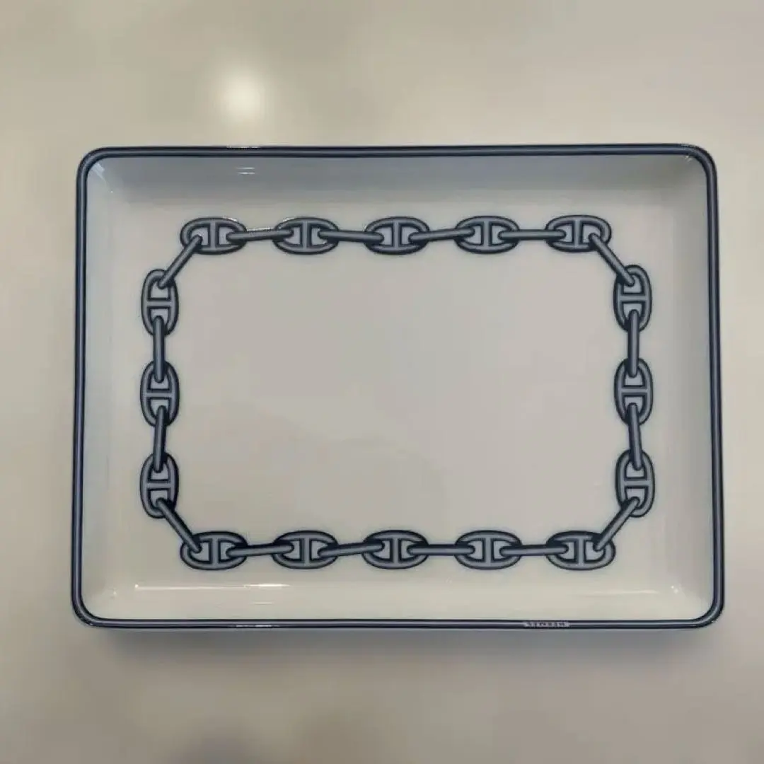 2026年最新】エルメス 角皿の人気アイテム - メルカリ