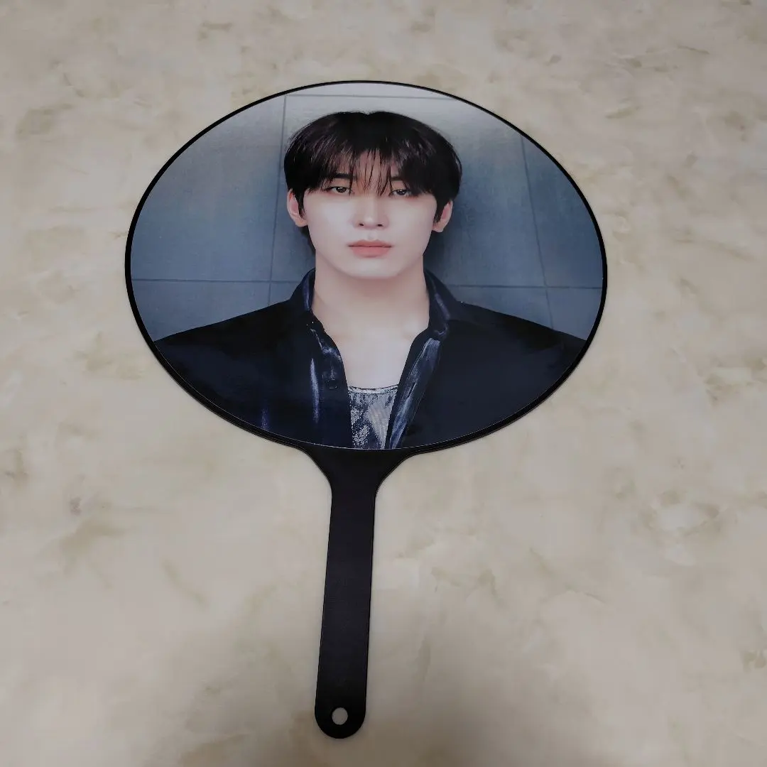 2026年最新】ウォヌ うちわ right hereの人気アイテム - メルカリ