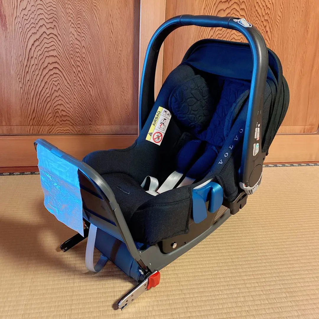 2026年最新】VOLVO チャイルドシートの人気アイテム - メルカリ