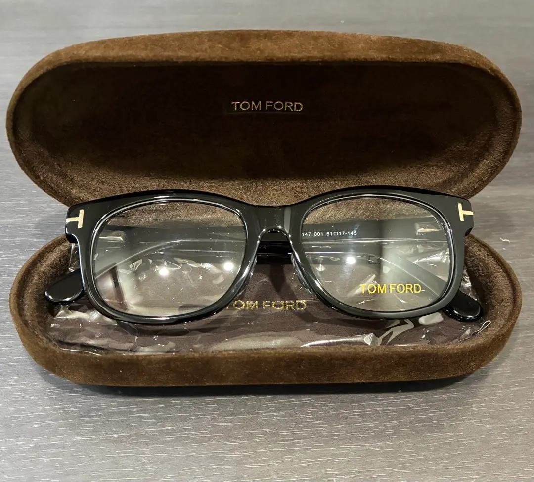 2026年最新】TOM FORD TF5147の人気アイテム - メルカリ