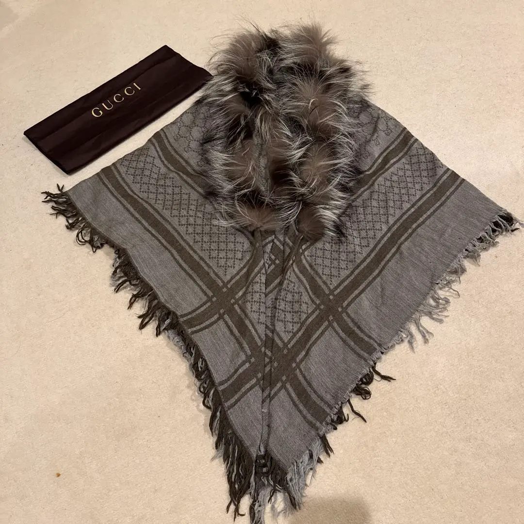 2026年最新】グッチ ファー ストールの人気アイテム - メルカリ