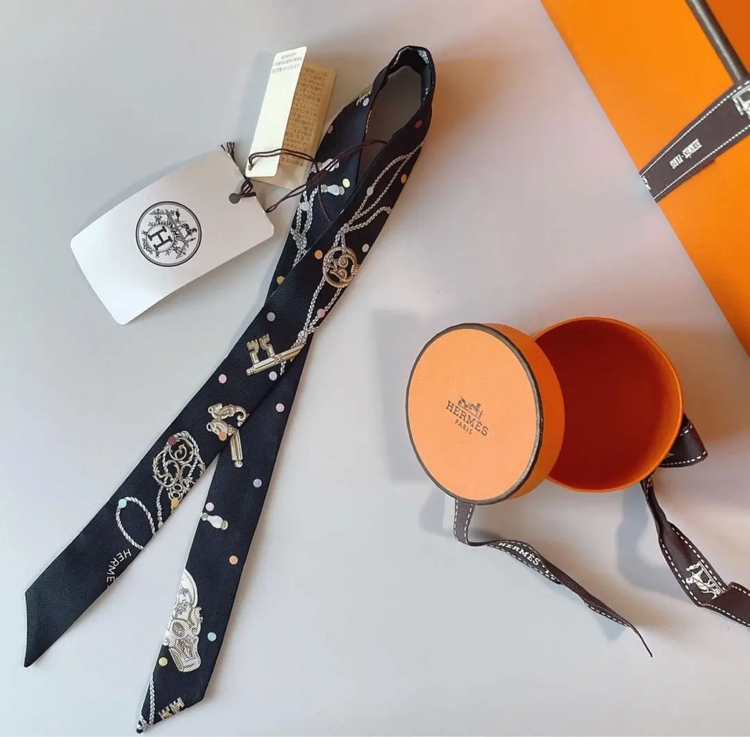 2026年最新】エルメス ツイリードールの人気アイテム - メルカリ