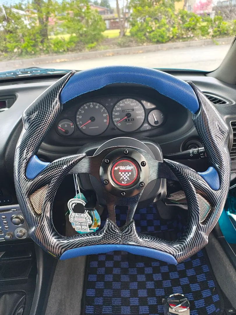 シモーニレーシング X4 スポーツステアリングホイール