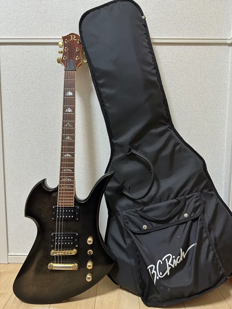 2026年最新】B.C.Rich モッキンバード ベースの人気アイテム - メルカリ