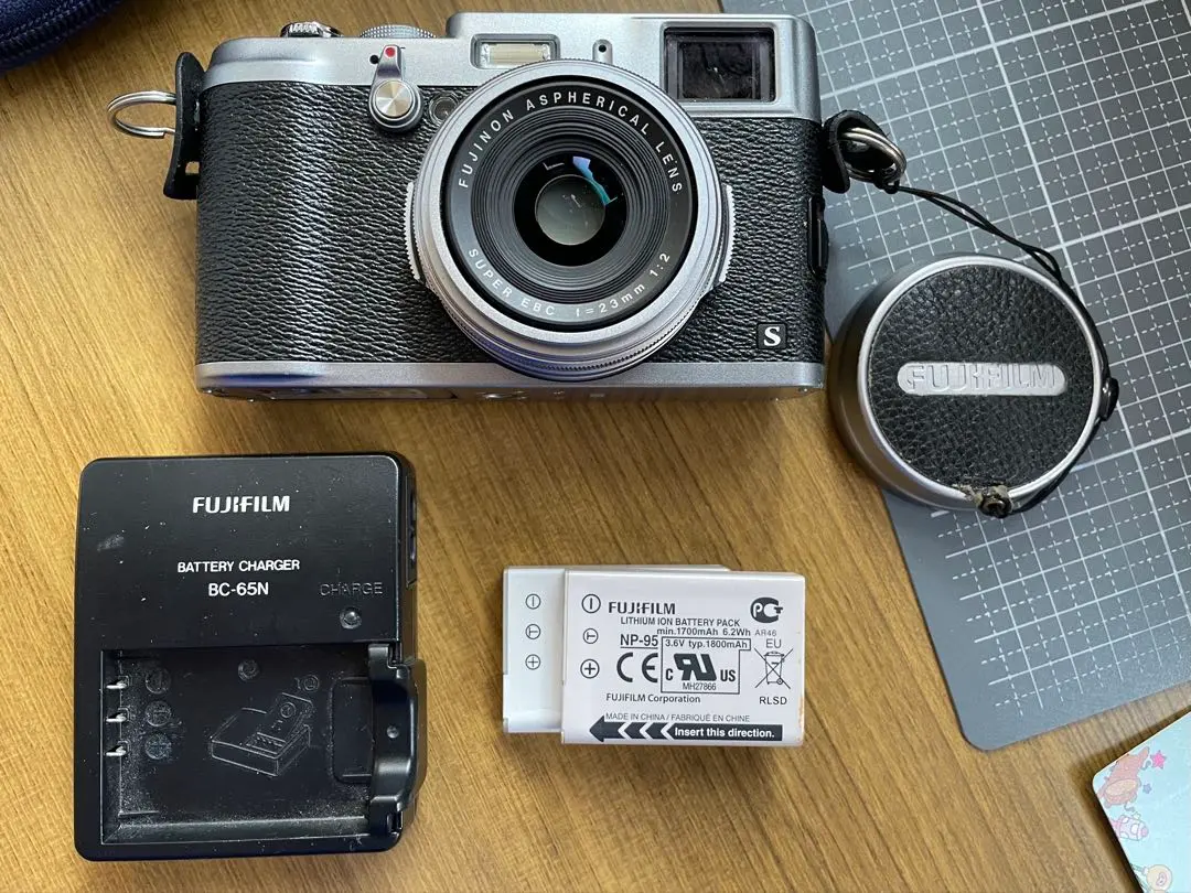 2026年最新】fujifilm x100s 中古の人気アイテム - メルカリ