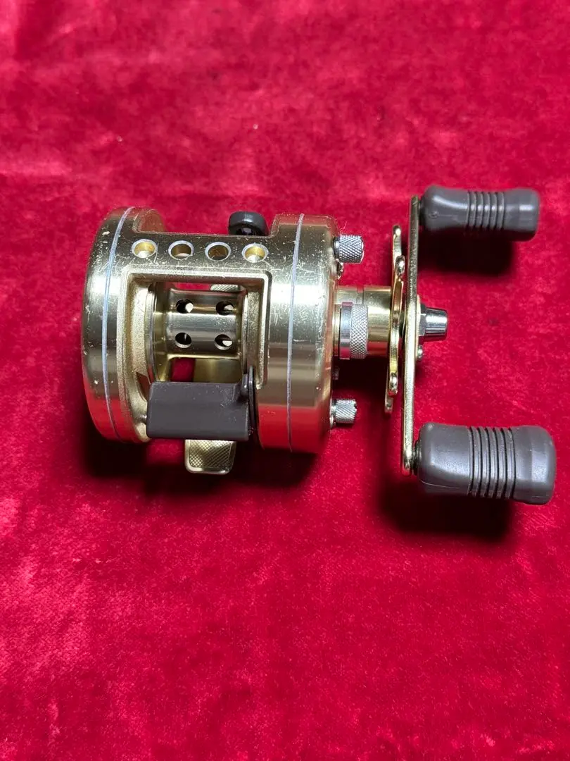 2026年最新】カルカッタ200xtの人気アイテム - メルカリ