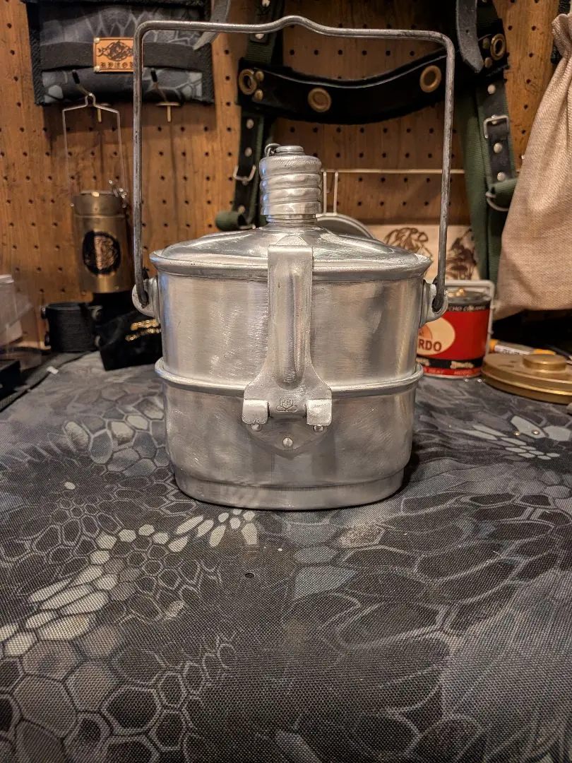 2026年最新】ロシア軍キャンティーンの人気アイテム - メルカリ