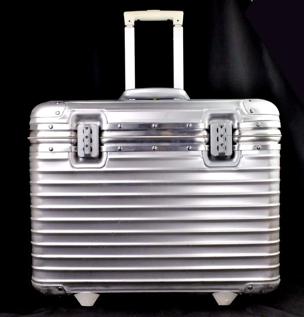 2026年最新】rimowa topas pilotの人気アイテム - メルカリ