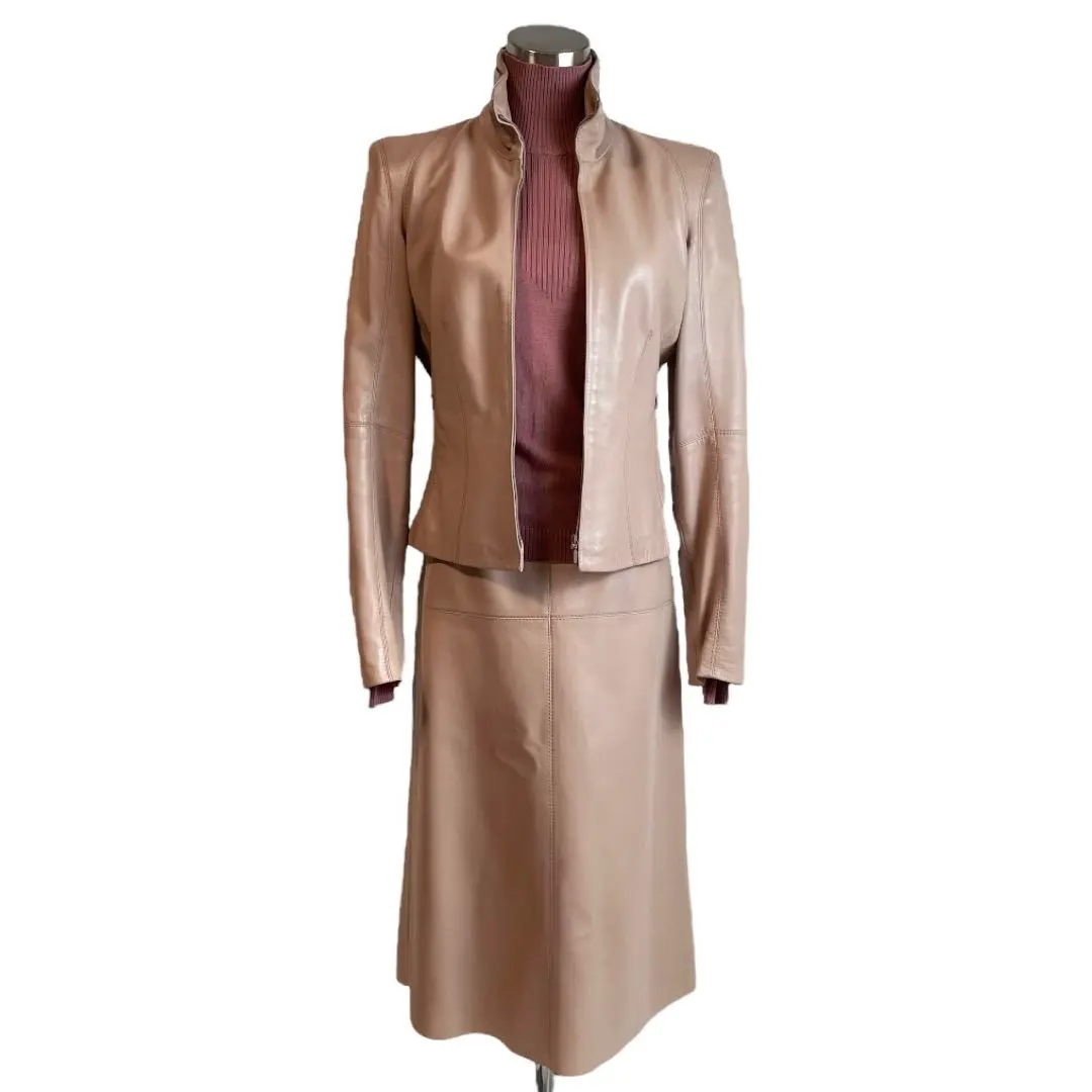 2026年最新】ロエベレザースカートの人気アイテム - メルカリ