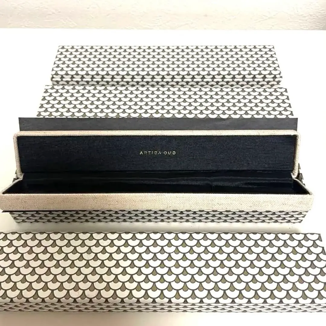 2026年最新】artida oud ケースの人気アイテム - メルカリ